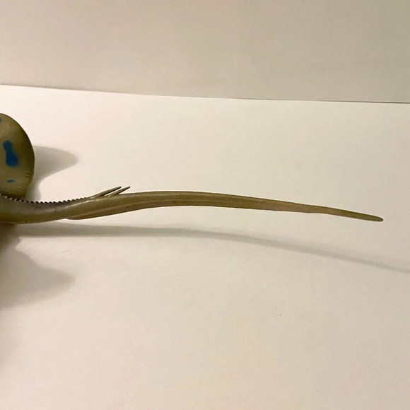 Vintage Rubber Sting Ray Manta Ray Figure 15 Inch Long Toy - Picture 6 of 11